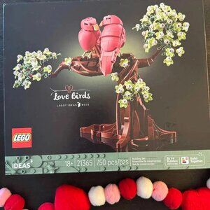 LEGO Ideas Love Birds 21365 Valentine's Day Special Set